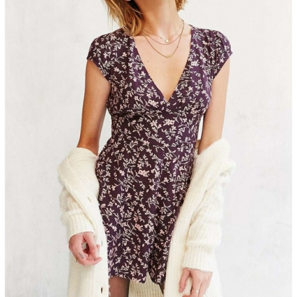 Urban Outfitters - Kimchi Blue Floral Romper